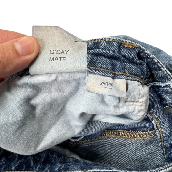 Rollas Classic Loose Fit Ripped Boyfriend Jeans - Picture 5 of 13